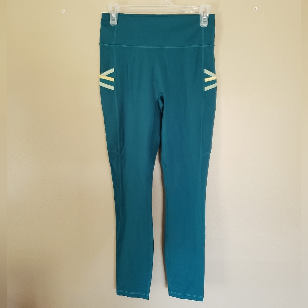 NWT Fabletics Trinity High-waisted Pocket 7/8 Leggings